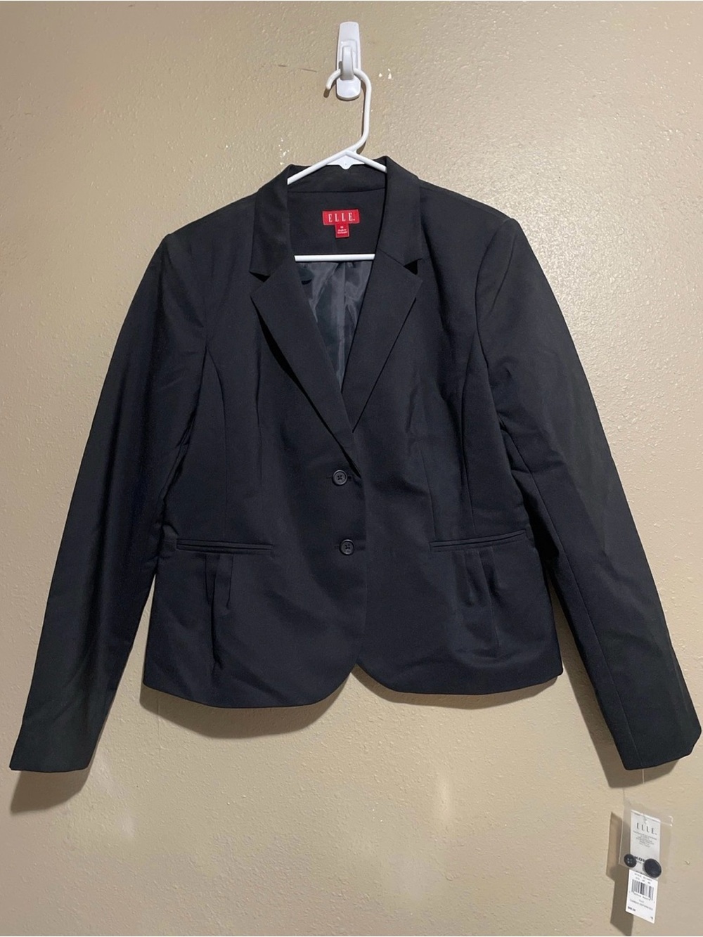 NWT ELLE Women's Black 2 Button Blazer Women’s 16
